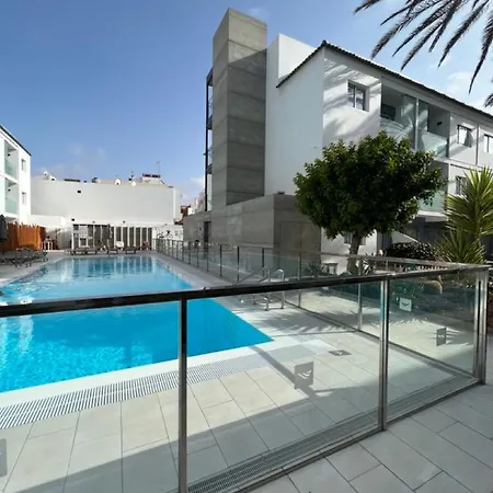 Corralejo Bristol Terrace Apartment Con Giardino Privato Esterno Exterior photo
